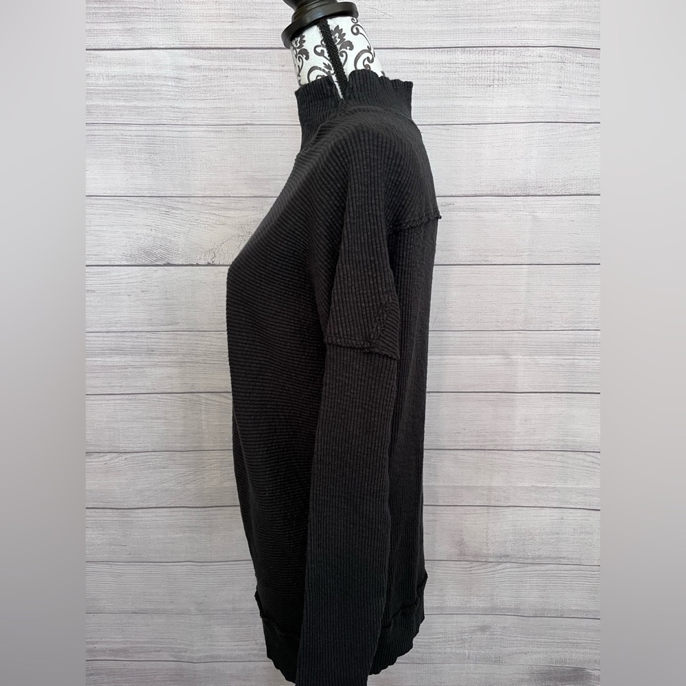 We The Free | Charcoal Black Casey Rib Tunic Sweater - Picture 5 of 9